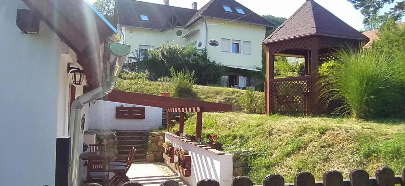 Szigligeti Panorama Apartmanhaz 外观 照片